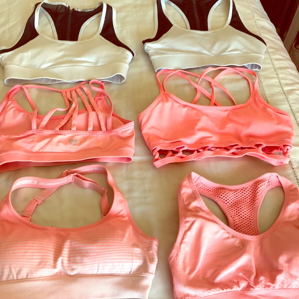 Beautiful Forever 21 sports bras Lot! Size Small!